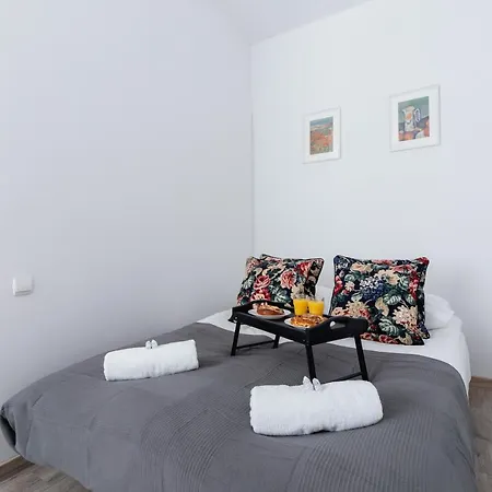 Bosacka Cracow By Renters *