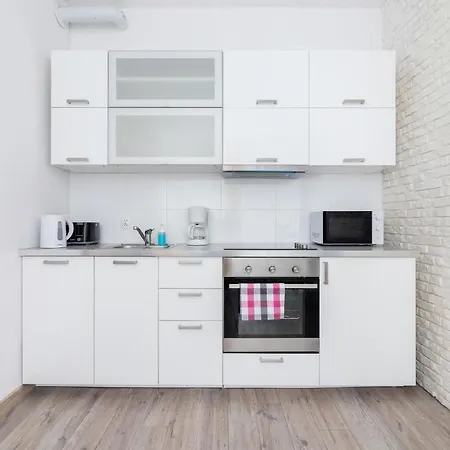 Bosacka Cracow By Renters *